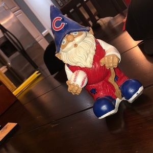 A Chicago Cubs garden nome.